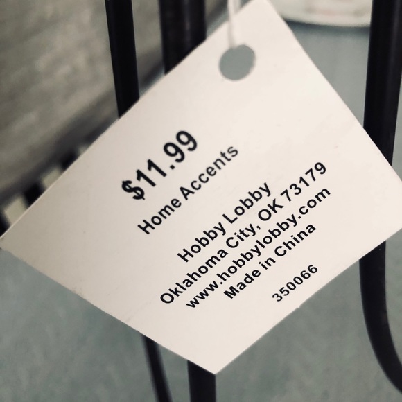 New metal cookbook or plate holder - Picture 3 of 3